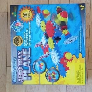 Aero Trax Plane by Techno Gears NIB